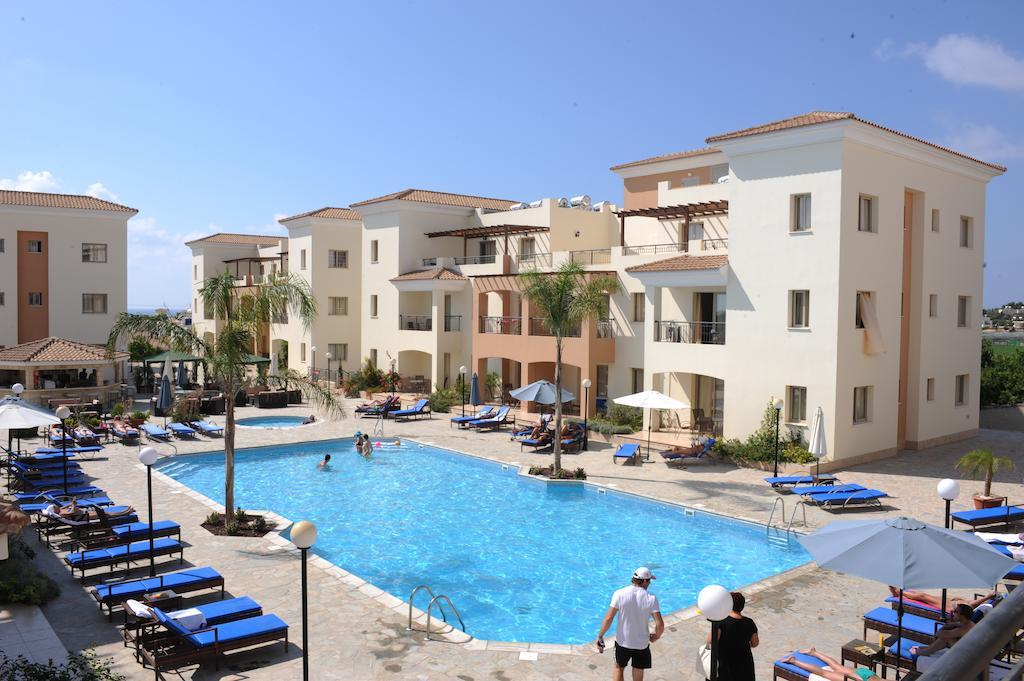 Oracle Exclusive Resort Paphos Eksteriør bilde