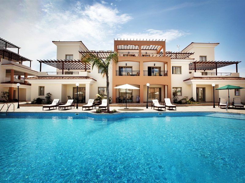 Oracle Exclusive Resort Paphos Eksteriør bilde