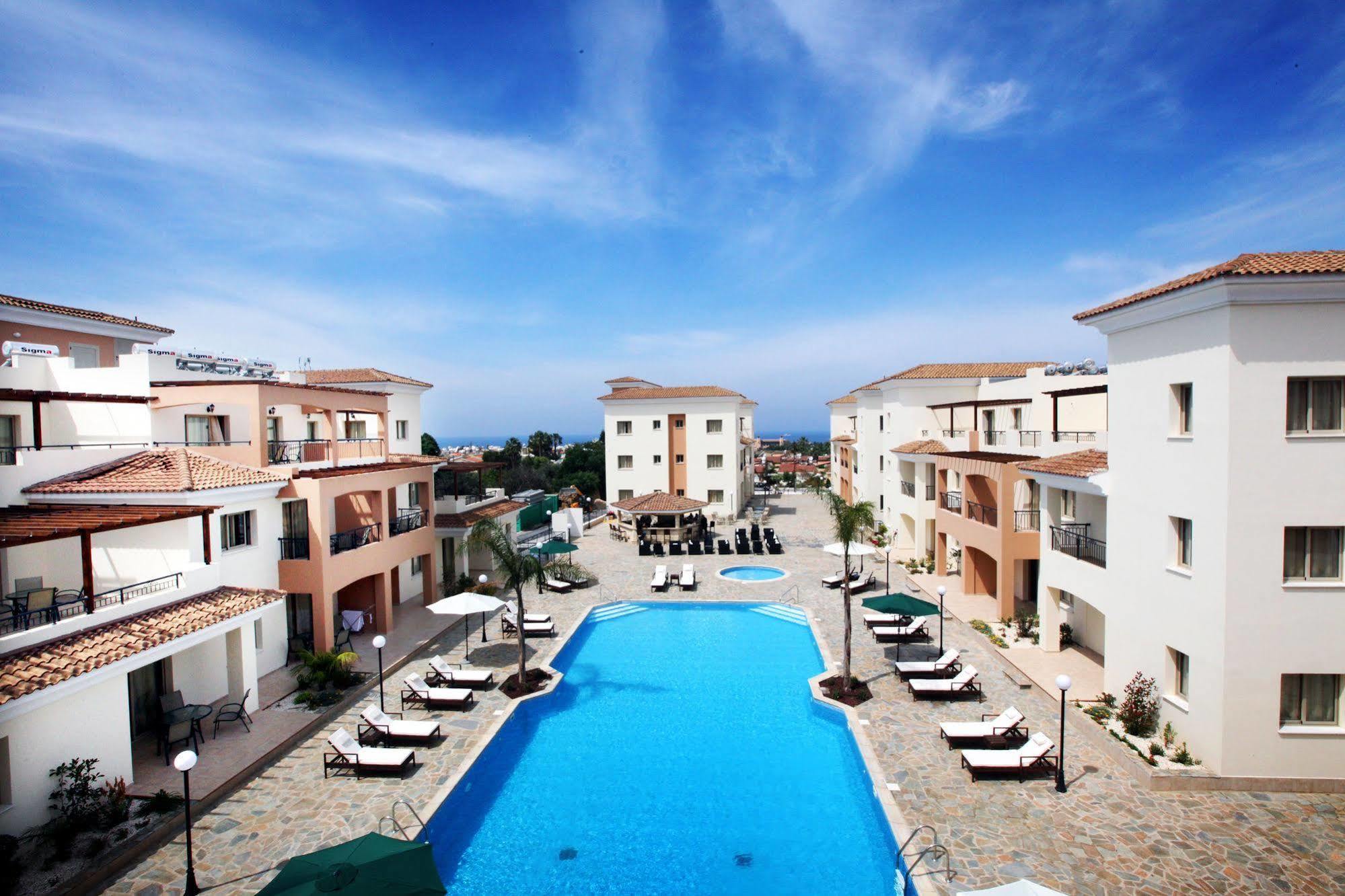 Oracle Exclusive Resort Paphos Eksteriør bilde