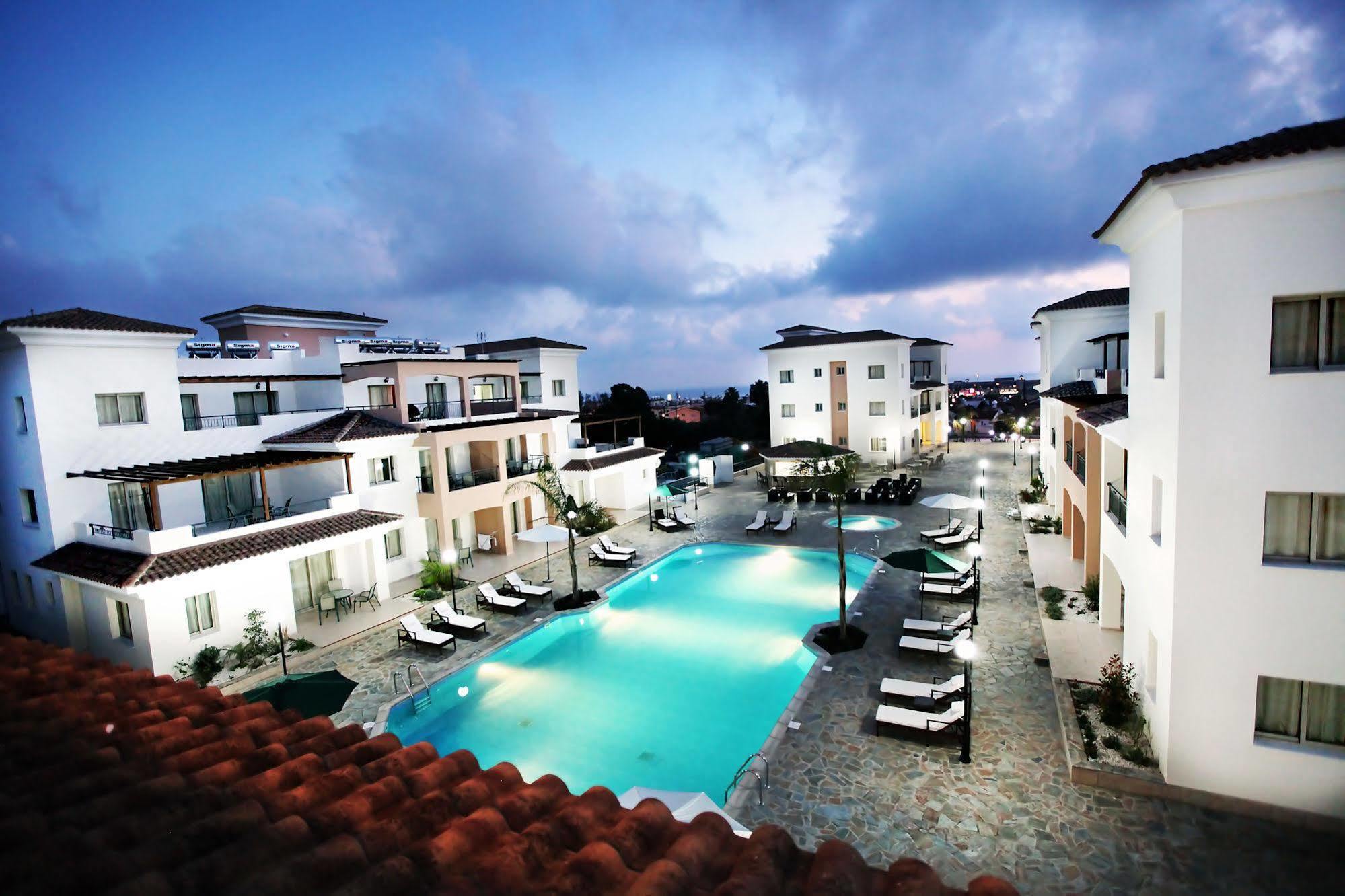 Oracle Exclusive Resort Paphos Eksteriør bilde